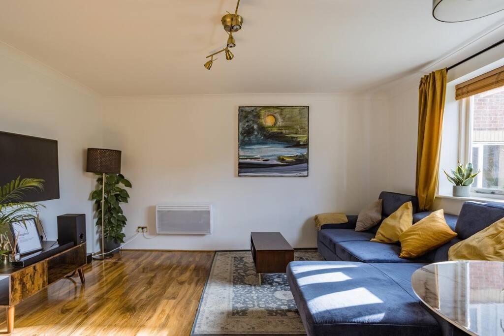 Bright &Spacious One Bedroom Flat Off Canary Wharf لندن المظهر الخارجي الصورة